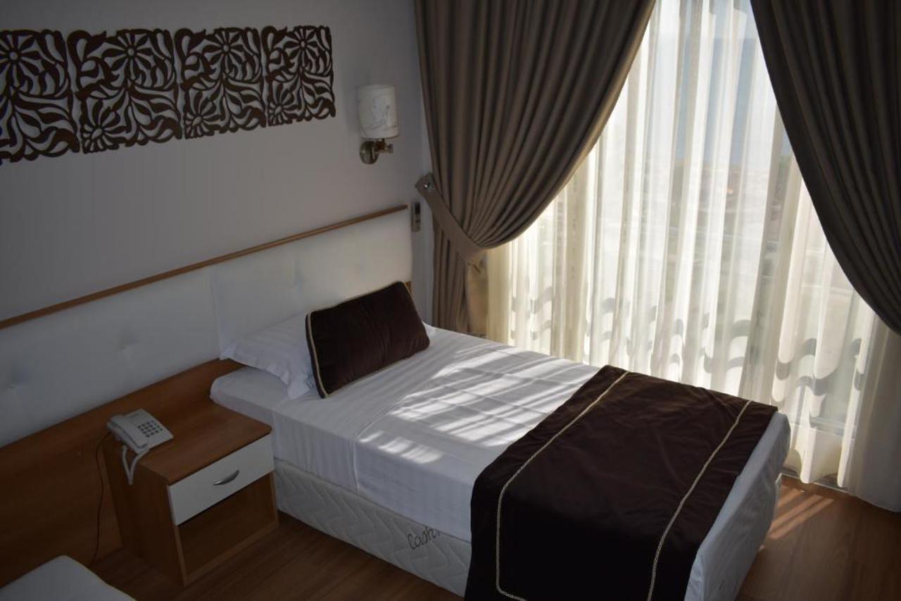 Hotel Arvi دراس المظهر الخارجي الصورة