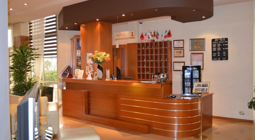 Hotel Arvi دراس المظهر الخارجي الصورة