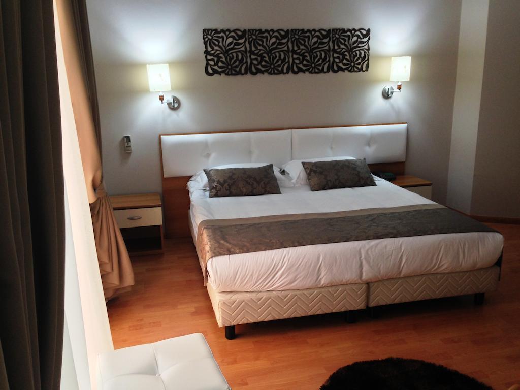 Hotel Arvi دراس المظهر الخارجي الصورة