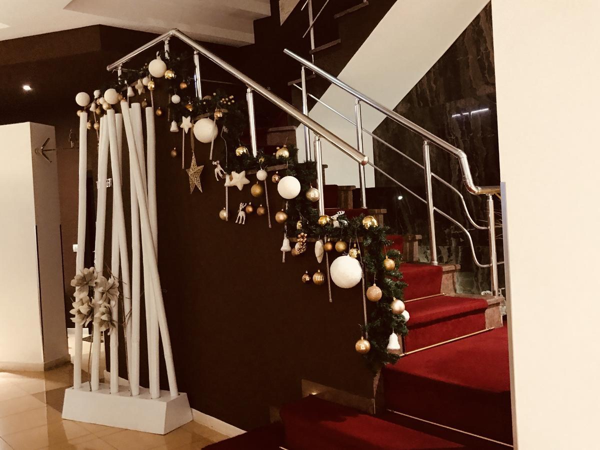 Hotel Arvi دراس المظهر الخارجي الصورة