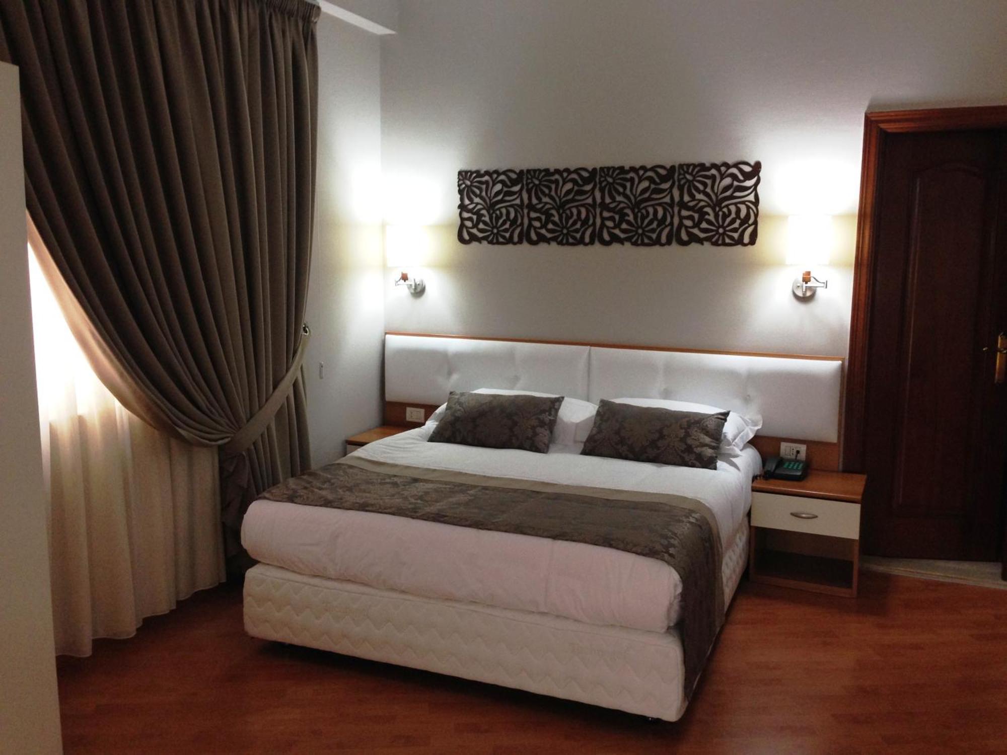 Hotel Arvi دراس المظهر الخارجي الصورة
